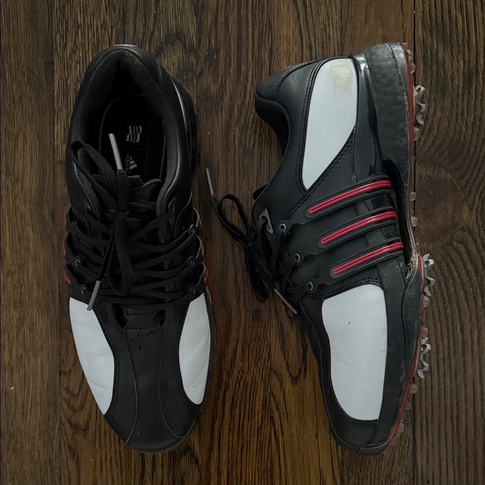 USED Adidas Golf Tour 360 shoes size 8.5 in good condition no box